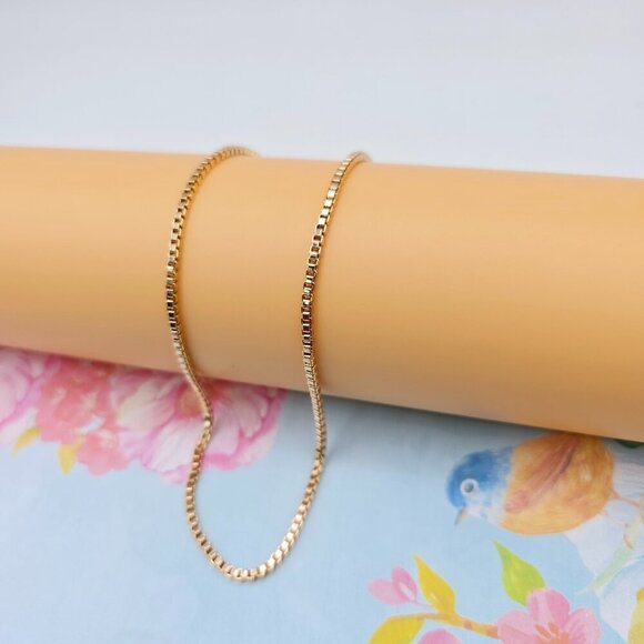 "Rose Gold Plated Square Link Chain Necklace for Women – 48cm, XPNL0114 - Picture 3 of 12